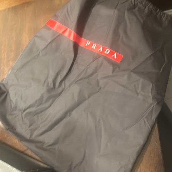 Prada Americas cup low-top sneakers-black and red - Picture 6 of 7